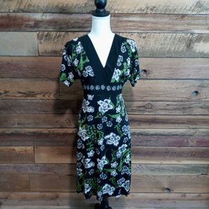 VELMED Moda Casual Womens Dress Size Small Black Green Floral